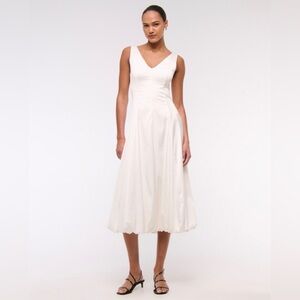 NWT Abercrombie & Fitch Plunge Bubble Hem Midi Dress